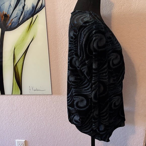 women’s glitter shirt size XL - Picture 3 of 7